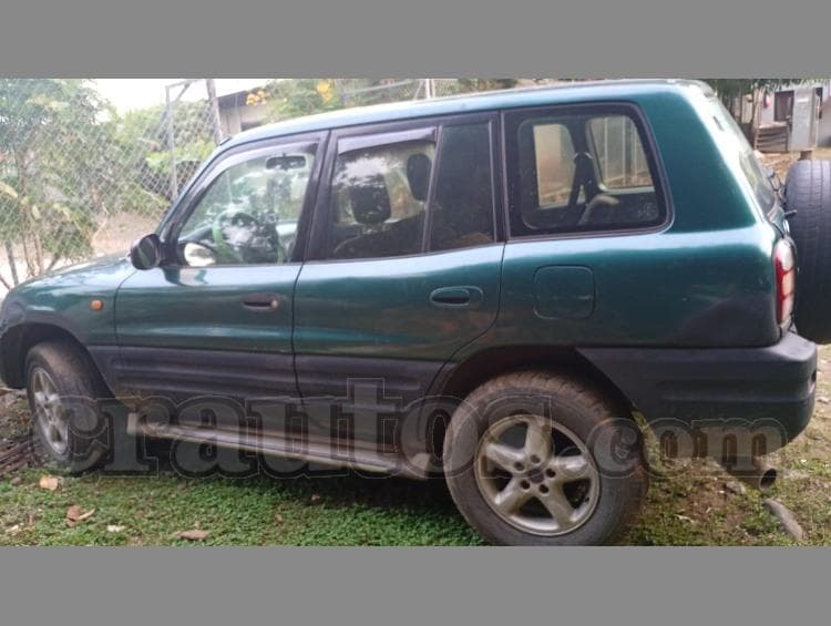 Toyota RAV4 2000 - foto 1