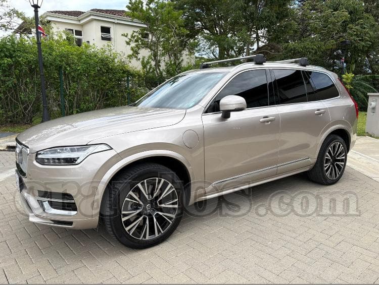 Volvo XC90 T8 2025 - foto 1