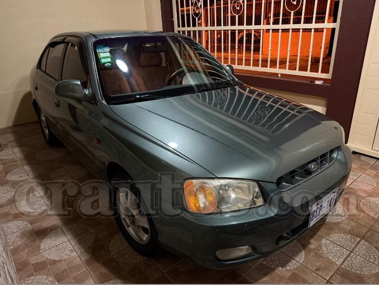 Hyundai ACCENT 2001 - foto 1