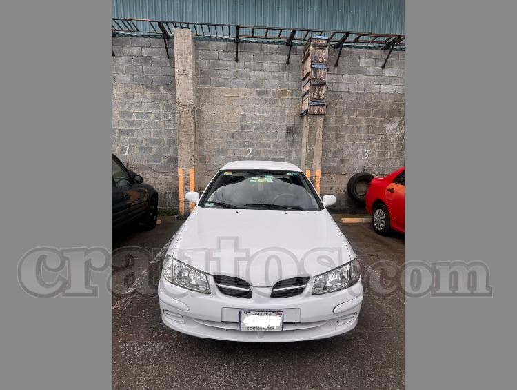 Nissan ALMERA 2002 - foto 1
