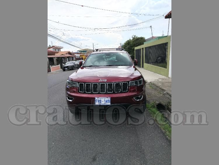 Jeep GRAND CHEROKEE LAREDO 2019 - foto 1