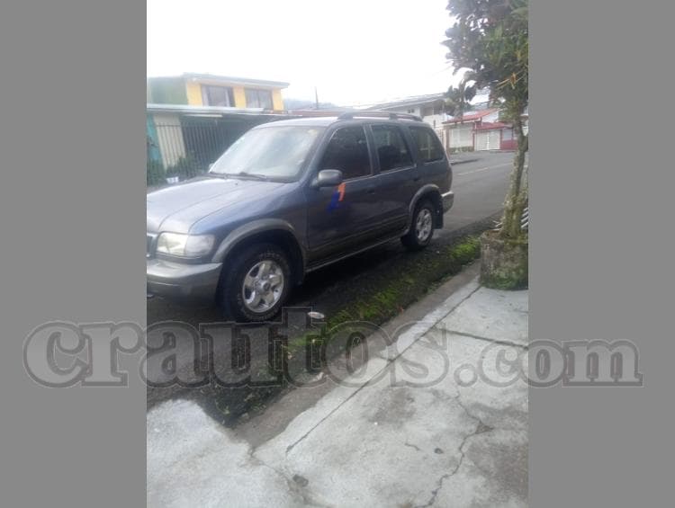 Kia SPORTAGE 2002 - foto 1