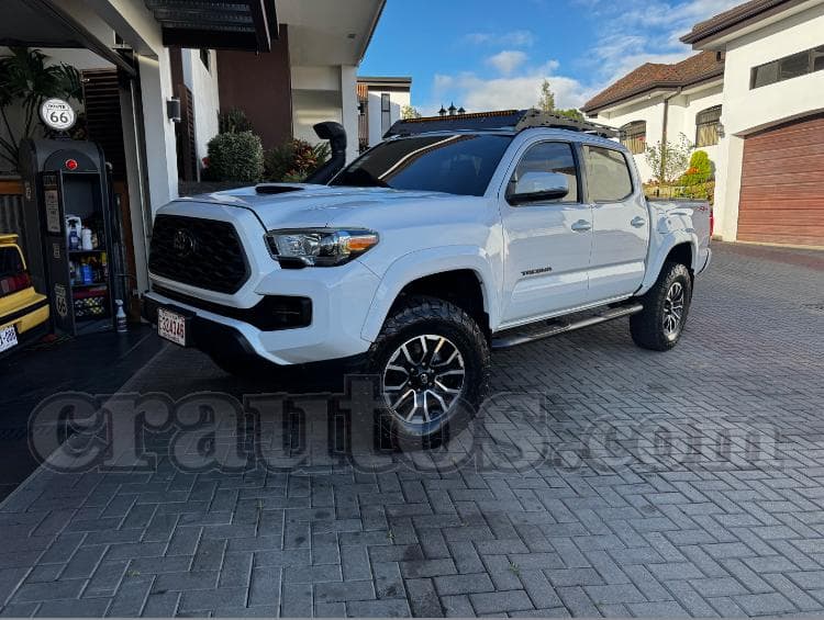 Toyota TACAMA TRD SPORT PRO 2019 - foto 1