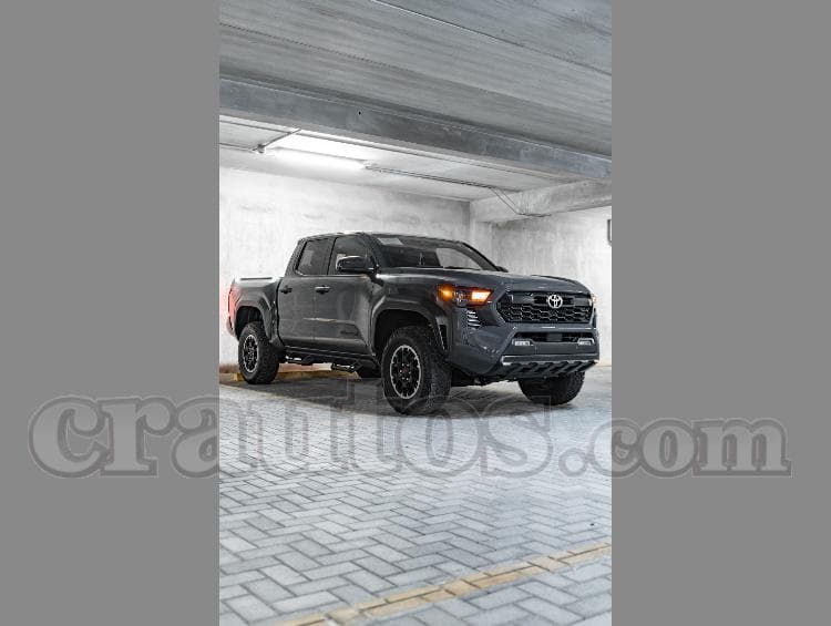 Toyota TACOMA 2025 - foto 1