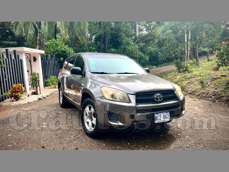 Toyota RAV4 2013 - foto 1