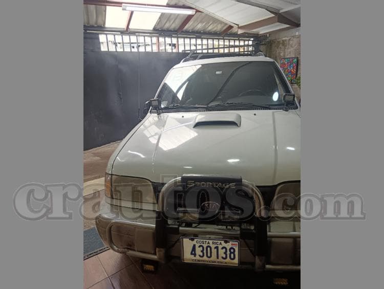 Kia SPORTAGE 2001 - foto 1