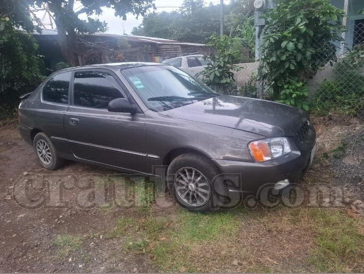 Hyundai ACCENT VERNA 2002 - foto 1