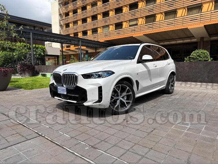 BMW X 5 PAQUETE M 2024 - foto 1