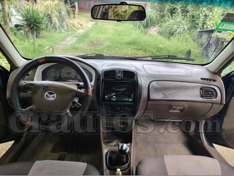 Mazda PROTEGE 2000 - foto 1