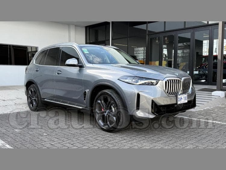 BMW X5 XDRIVE 2024 - foto 1