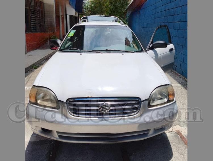 Suzuki BALENO 2003 - foto 1