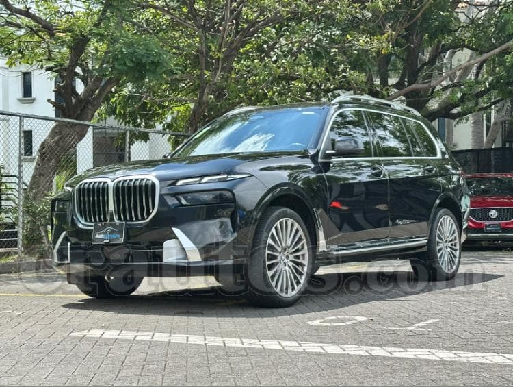 BMW X7 X-DRIVE 40I 2023 - foto 1
