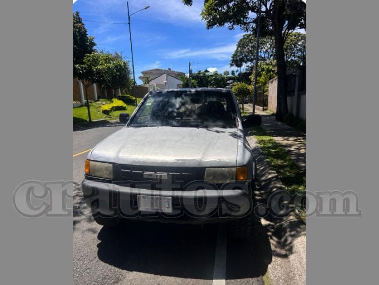Isuzu AMIGO 1999 - foto 1