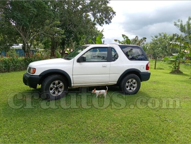 Isuzu AMIGO 2002 - foto 1