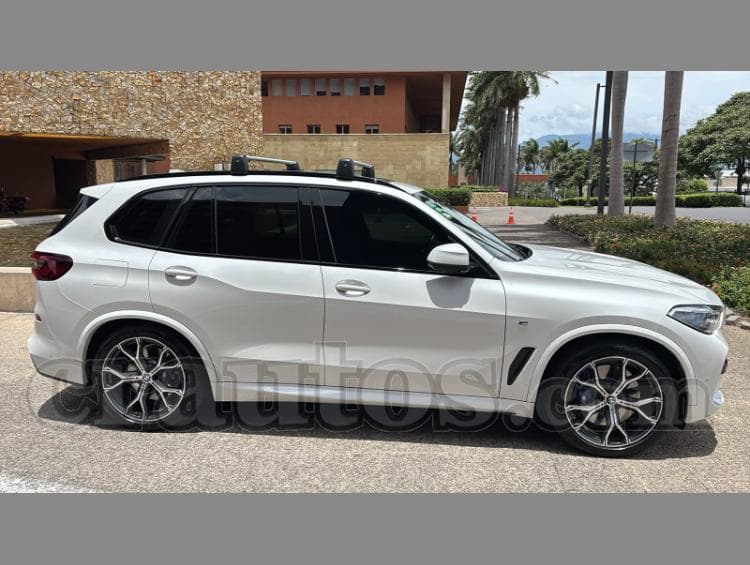 BMW X5 2020 - foto 1